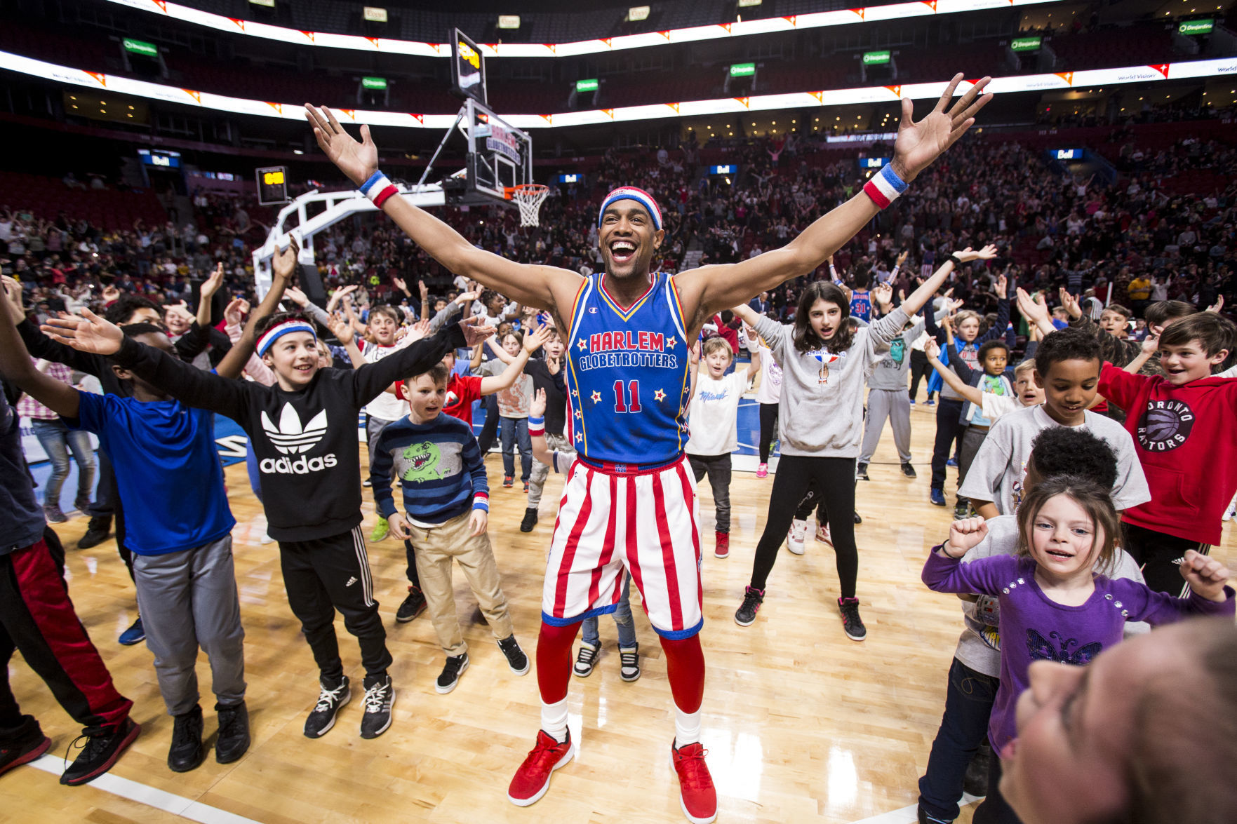 Cheese Chisholm_Globetrotters_TimSnow_20190329-86 (1).JPG